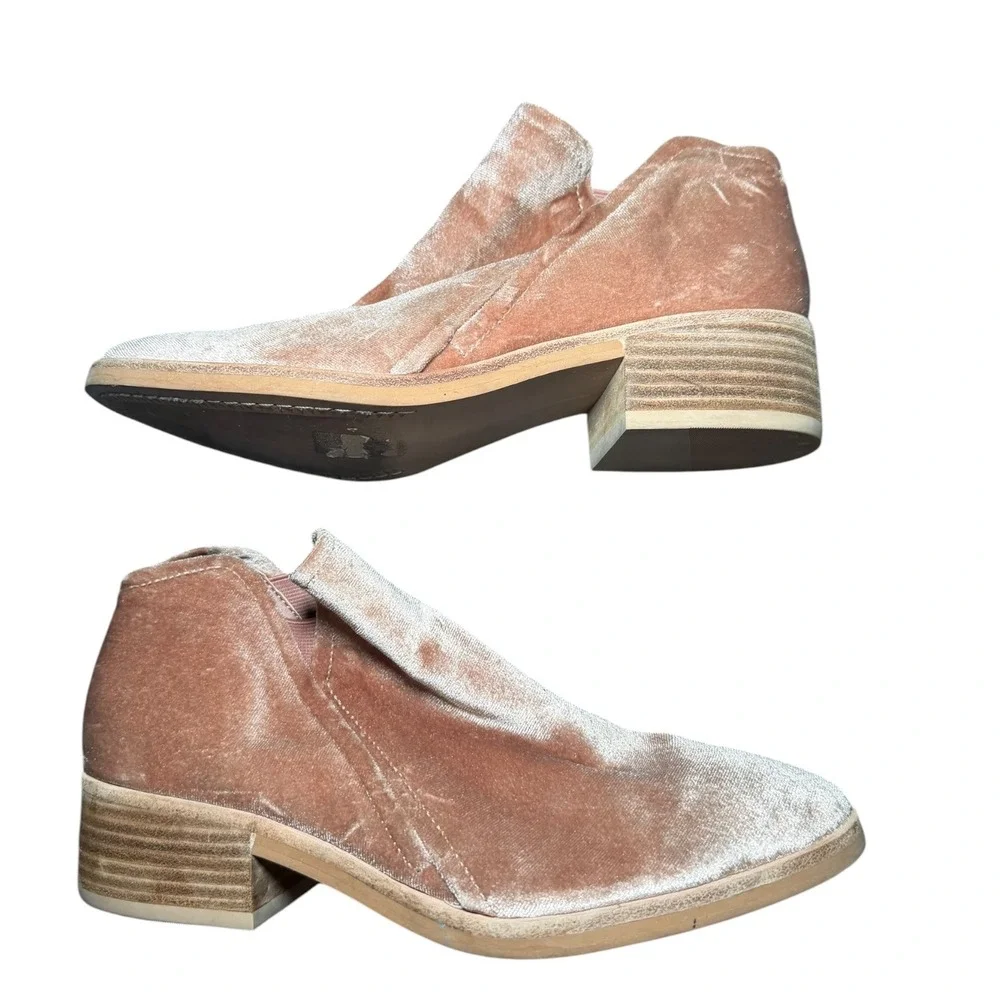 Dolce Vita‎ Ankle Booties Womens 7.5 Pink Crushed Velvet Pointed Toe Block Heel